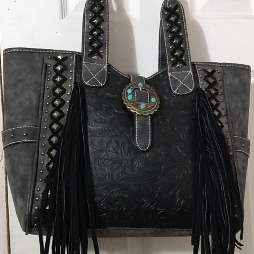 P & G Collection Concealed Carry Shoulder Bag